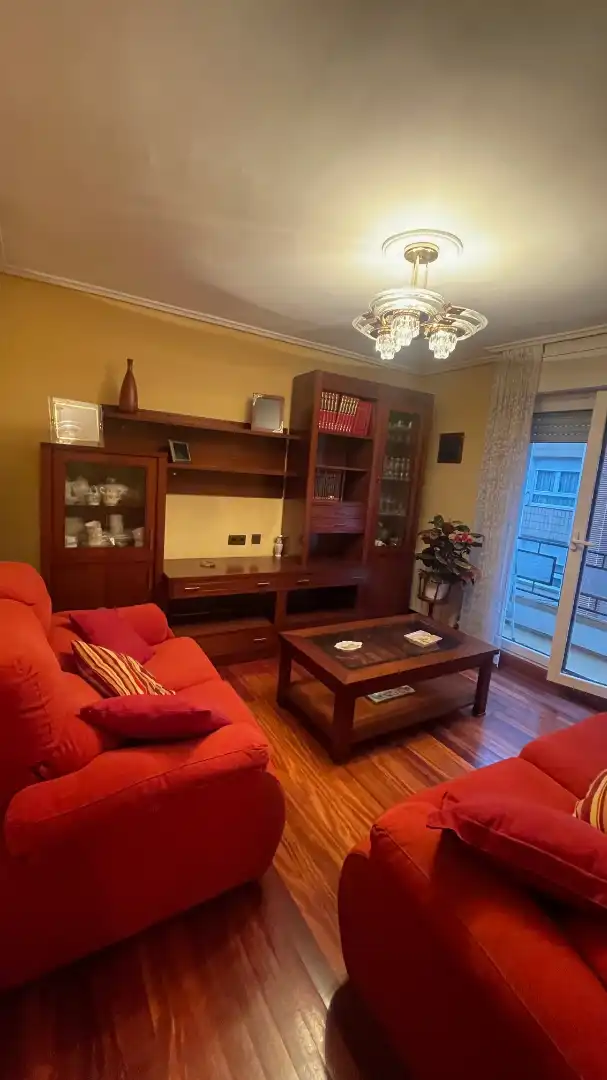 Piso en venta en Azeta - Abatxolo