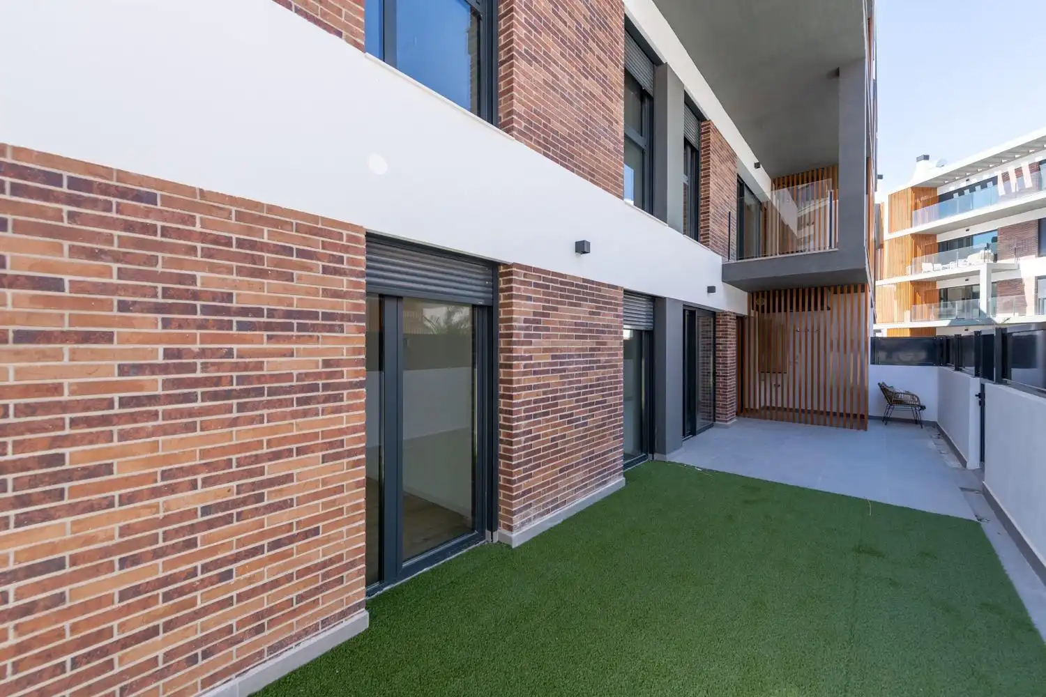 Vista exterior de Planta baixa de lloguer en Sant Joan d'Alacant amb Aire condicionat, Terrassa i Traster