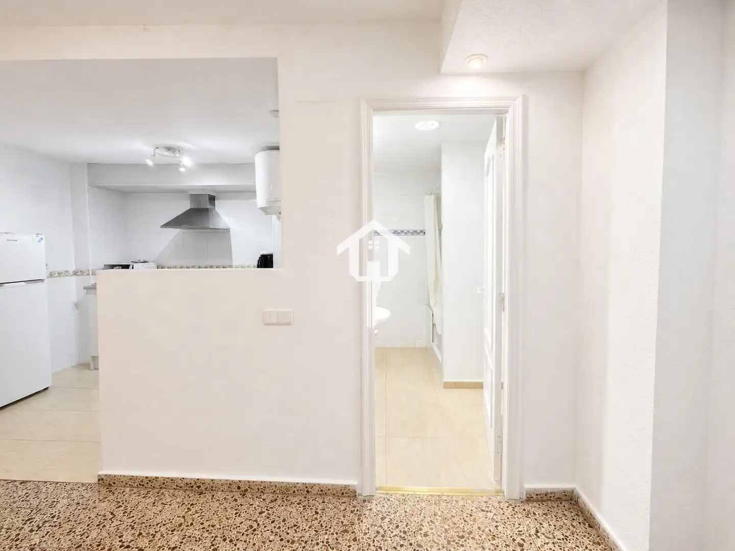 Wohnung zum Verkauf in Alicante / Alacant mit Klimaanlage, Möbliert und Balkon