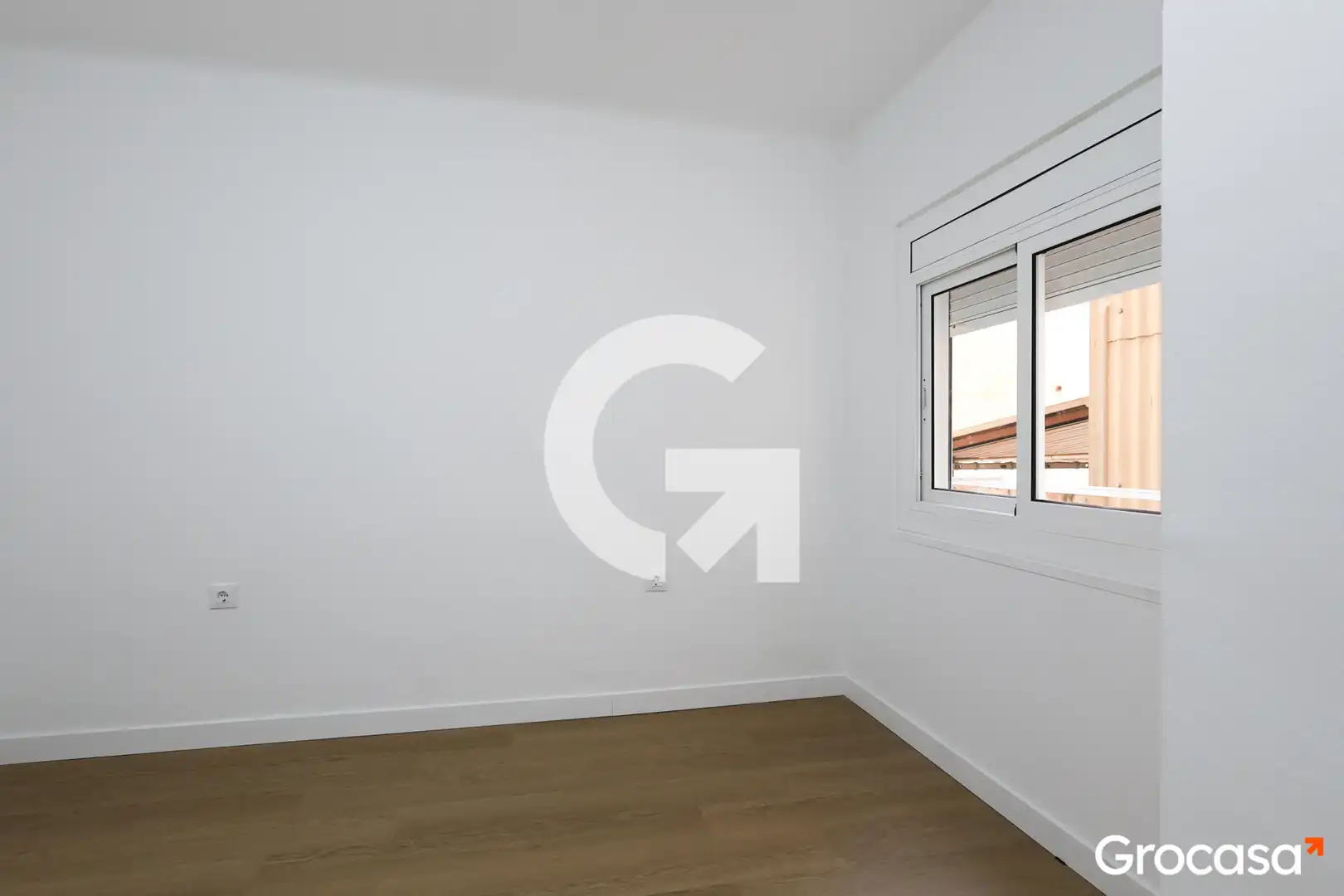 Habitación de Piso en venta en L'Hospitalet de Llobregat con Aire acondicionado, Calefacción y Horno