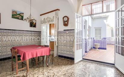 Menjador de Casa o xalet en venda en Villafranca de los Barros amb Terrassa