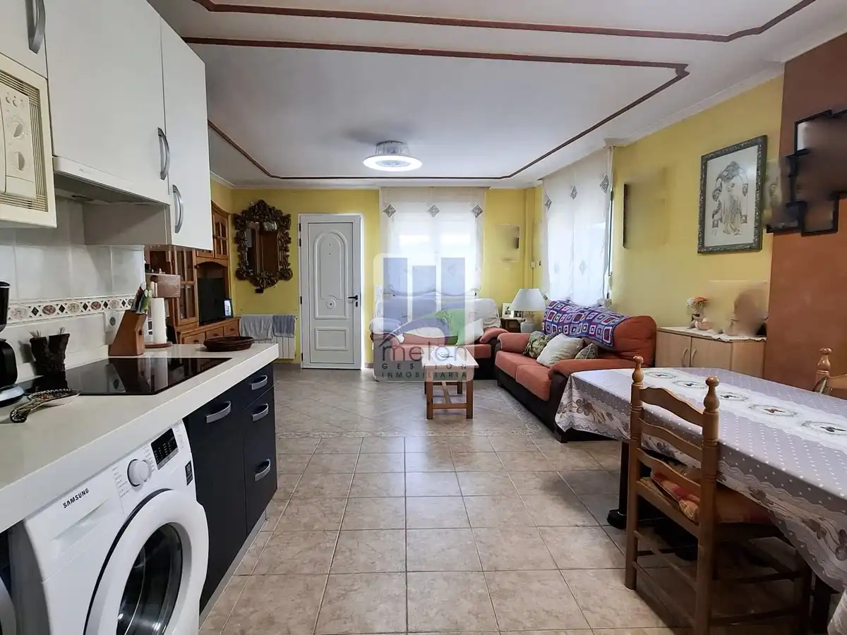 Living room of Houses for sale in Carcedo de Burgos  with Storage room