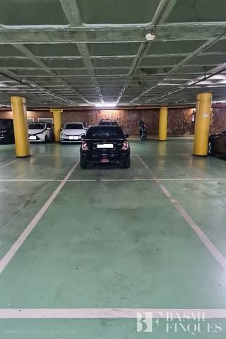 Garaje en Venta en GANDUXER en Sant Gervasi- Galvany