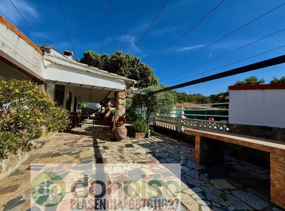 Casa rústica amb piscina en venda a Malpartida de Plasencia, imagen 10