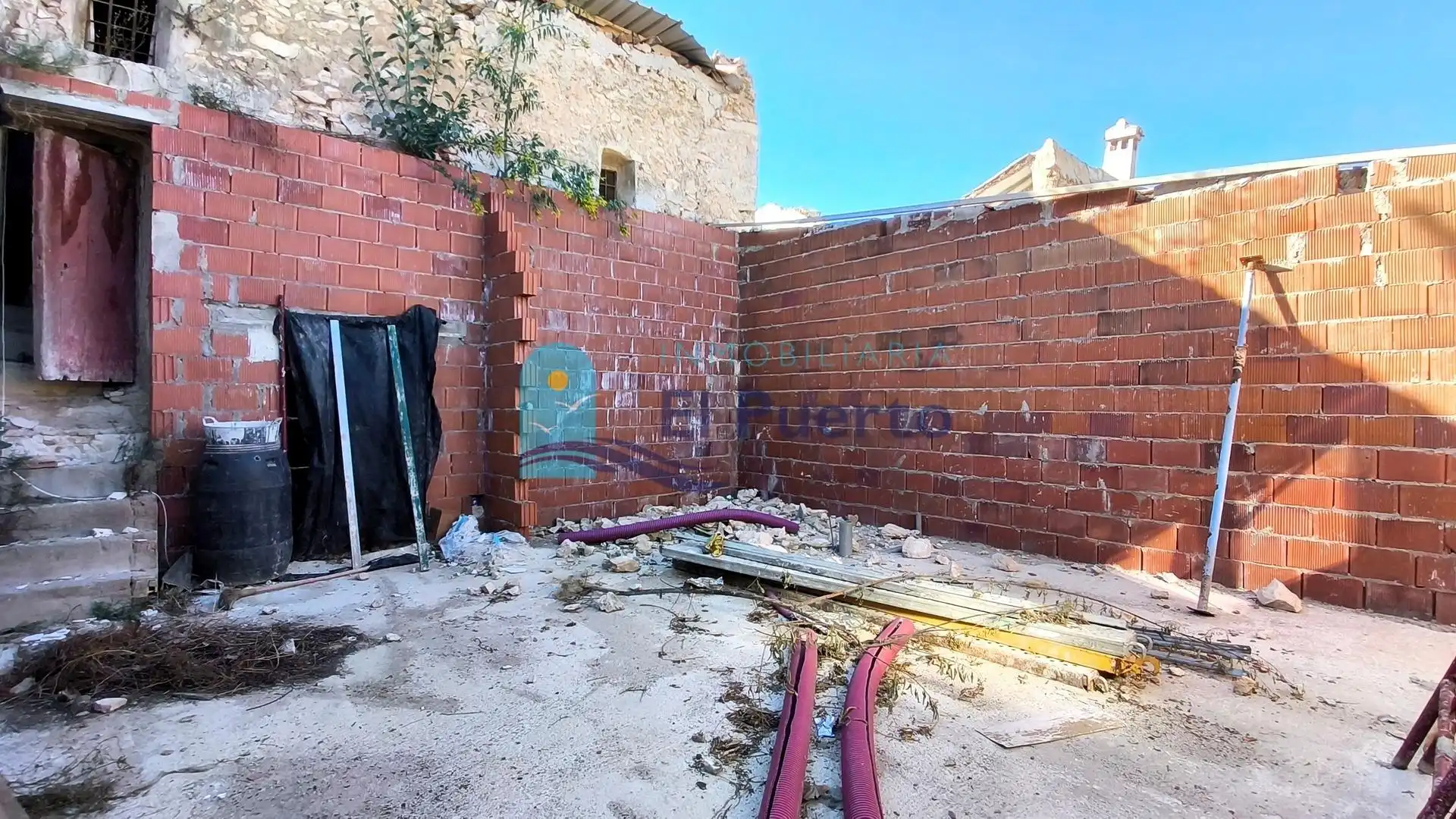 Vista exterior de Casa o xalet en venda en Totana amb Moblat