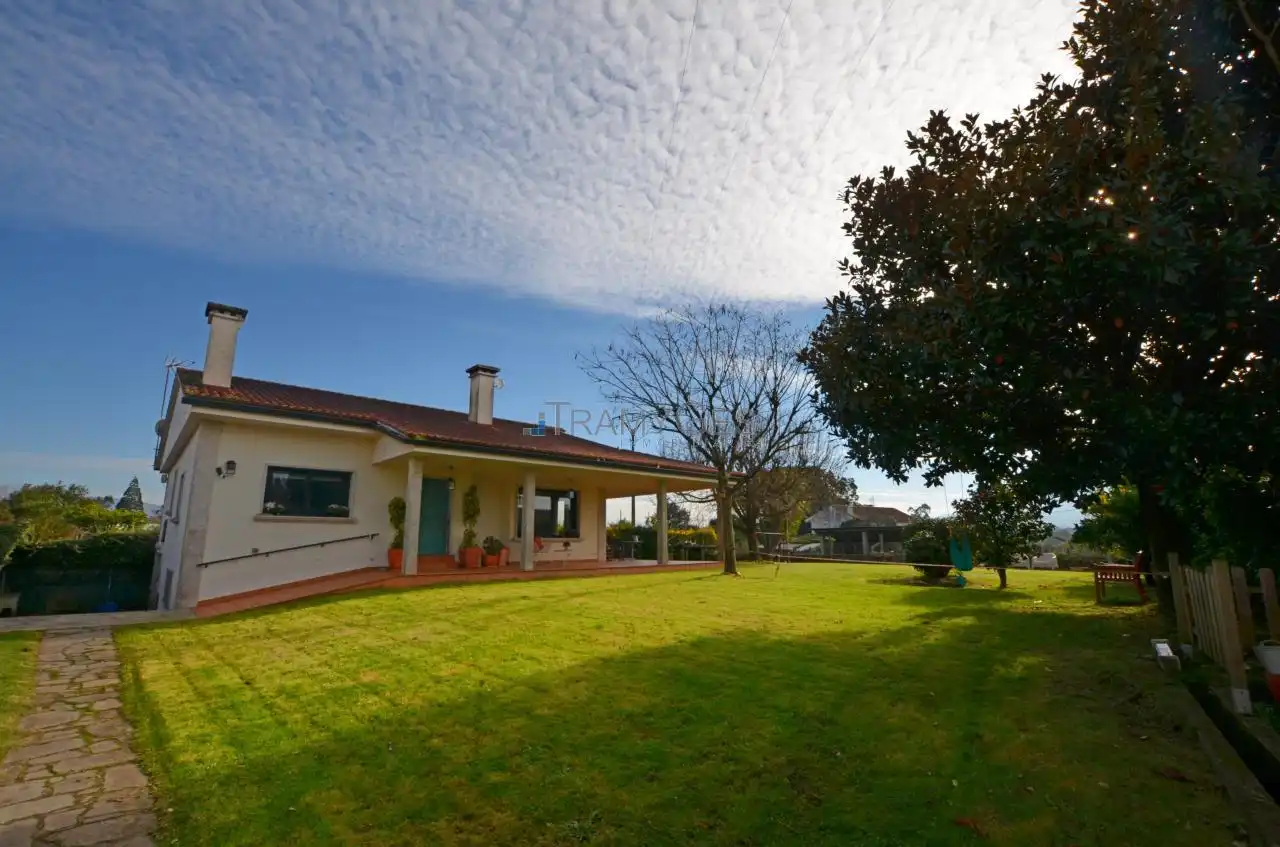 Jardín de Casa o chalet en venta en Tomiño con Calefacción, Jardín privado y Terraza