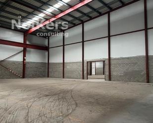 Nau industrial de lloguer en Celrà amb Calefacció
