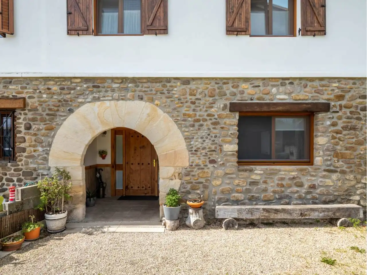 Vista exterior de Casa o xalet en venda en Donostia - San Sebastián  amb Calefacció i Terrassa