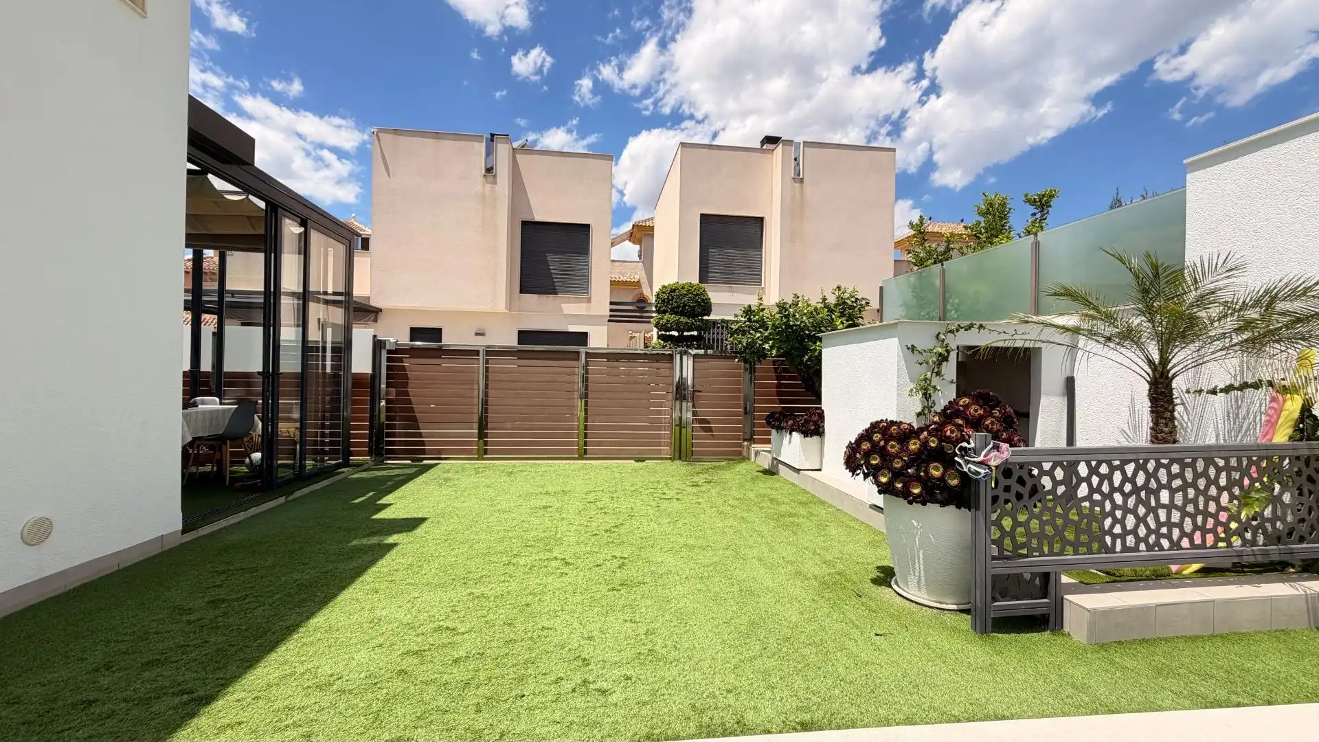 Garden of Houses for sale in Torrevieja  with Air Conditioner, Private garden and Terrace