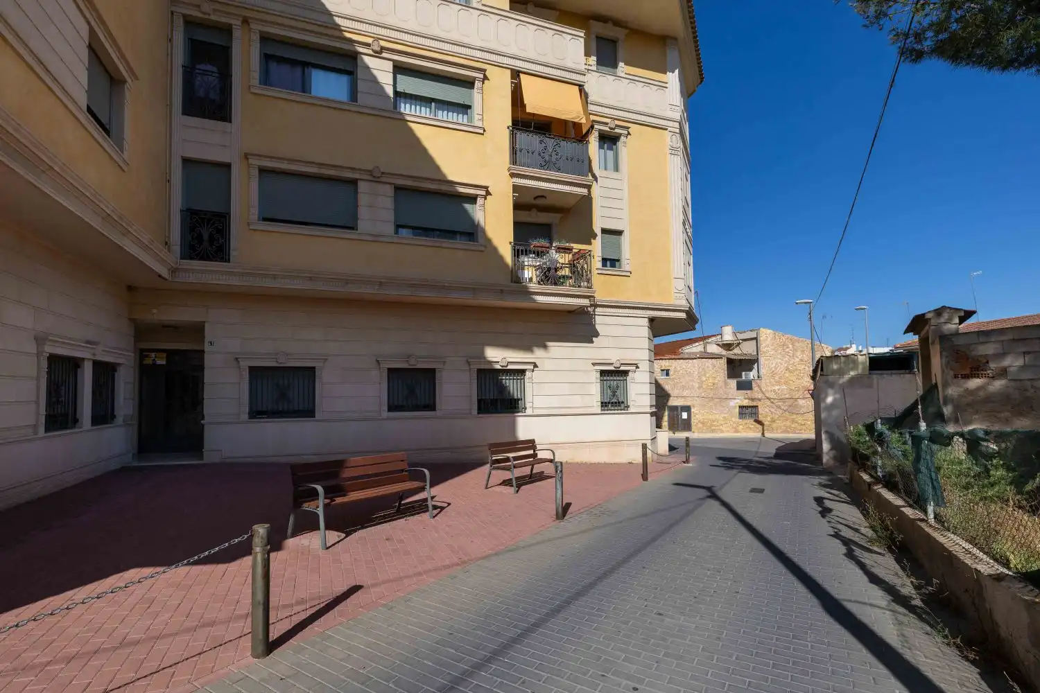 Außenansicht von Wohnung zum Verkauf in Murcia mit Parkett, Abstellraum und Balkon