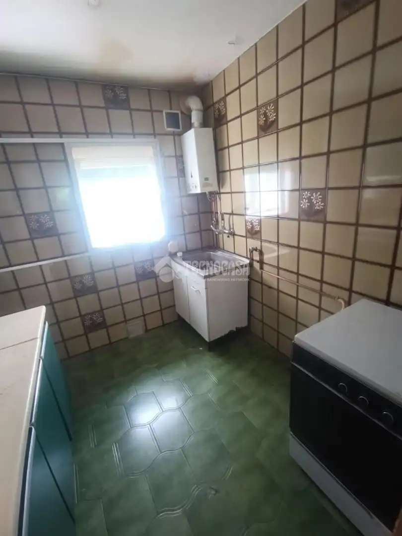 Cuina de Pis en venda en Madrid amb Parquet