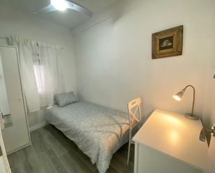 Flat to share in Calle de Topacio, 5,  Madrid Capital