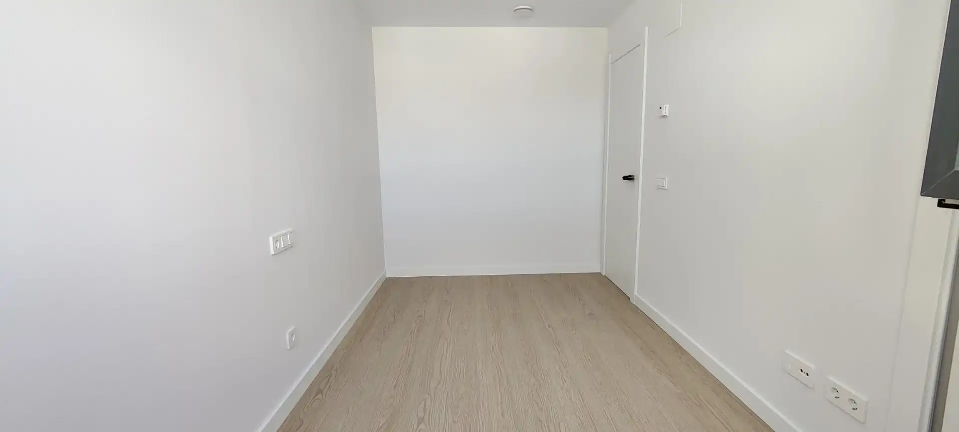 Dachboden zum Verkauf in Valladolid mit Heizung, Terrasse und Abstellraum