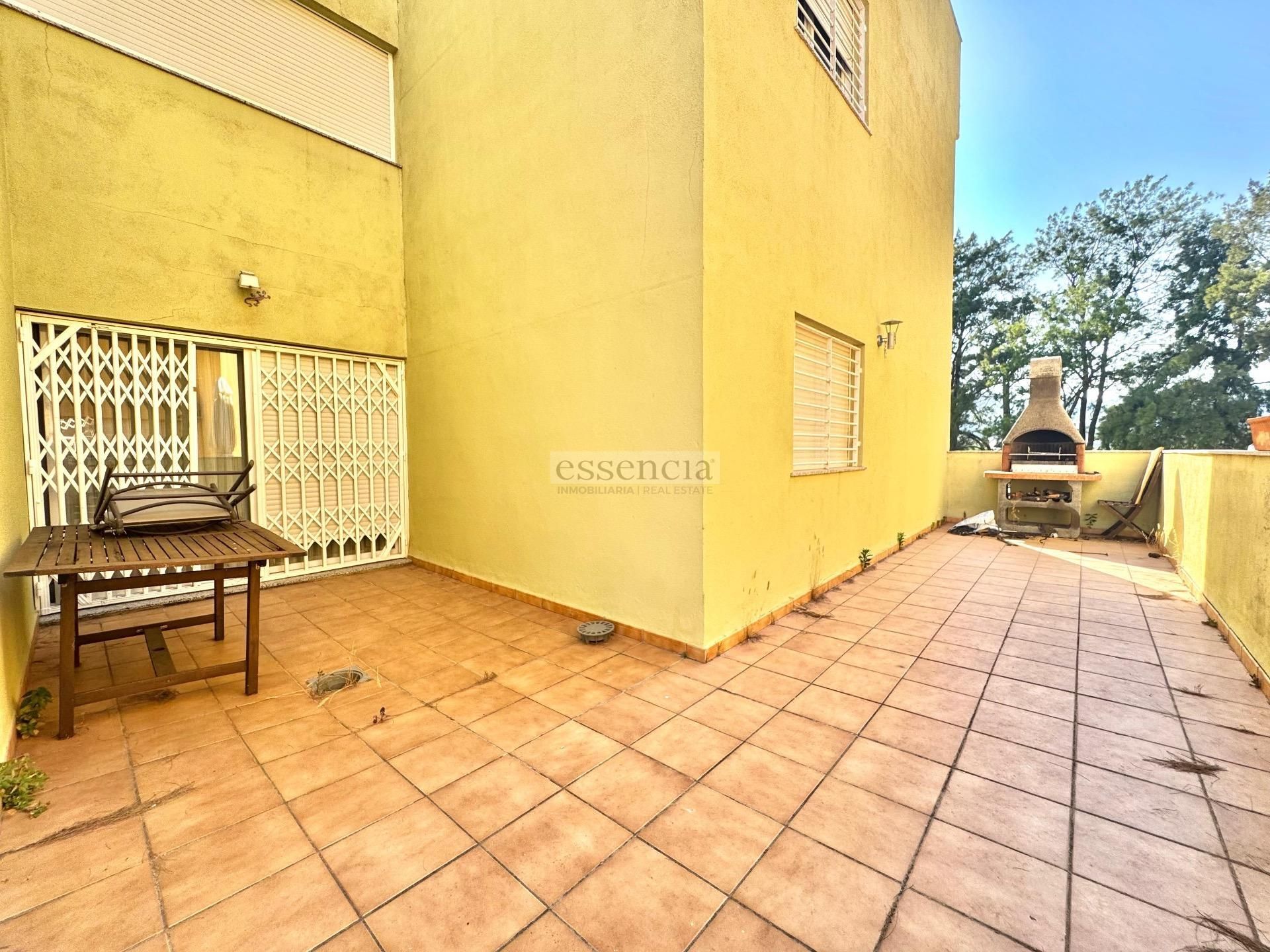 Jardí de Casa adosada en venda en Almoines amb Aire condicionat, Jardí privat i Terrassa