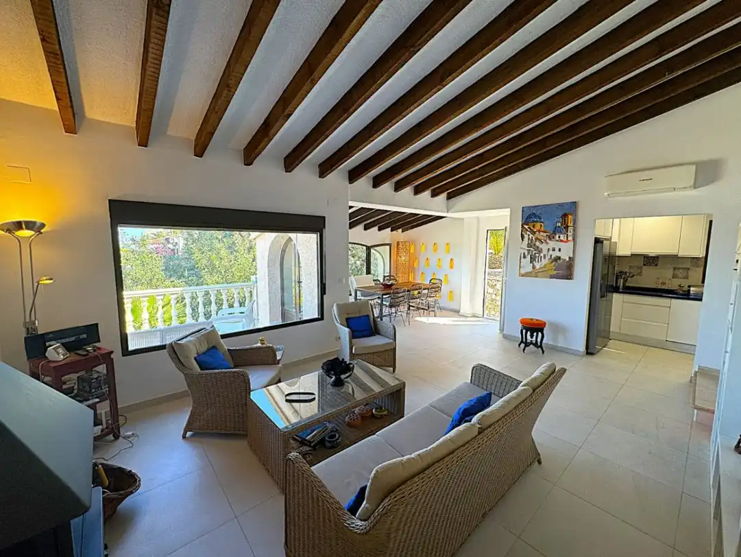 Living room of Houses for sale in Calpe / Calp  with Air Conditioner, Heating and Private garden