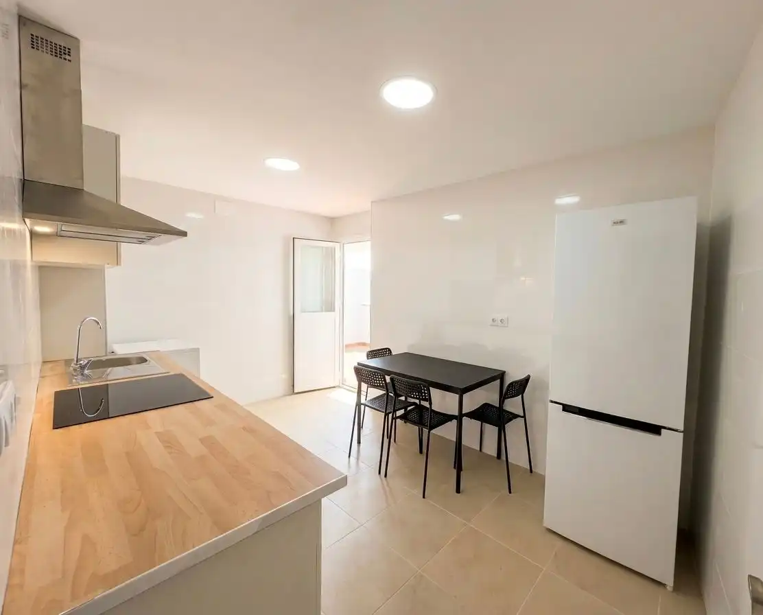 Küche von Wohnung zur Miete in Linares mit Möbliert, Ofen und Waschmaschine