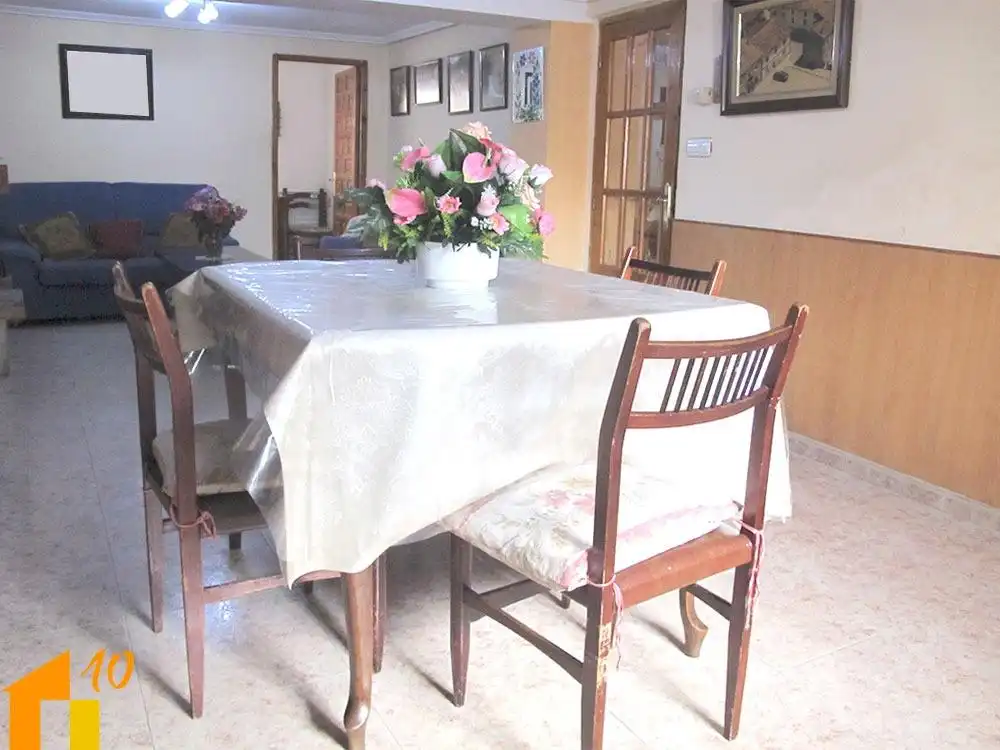 Comedor de Casa o chalet en venta en Burgos Capital con Calefacción y Amueblado
