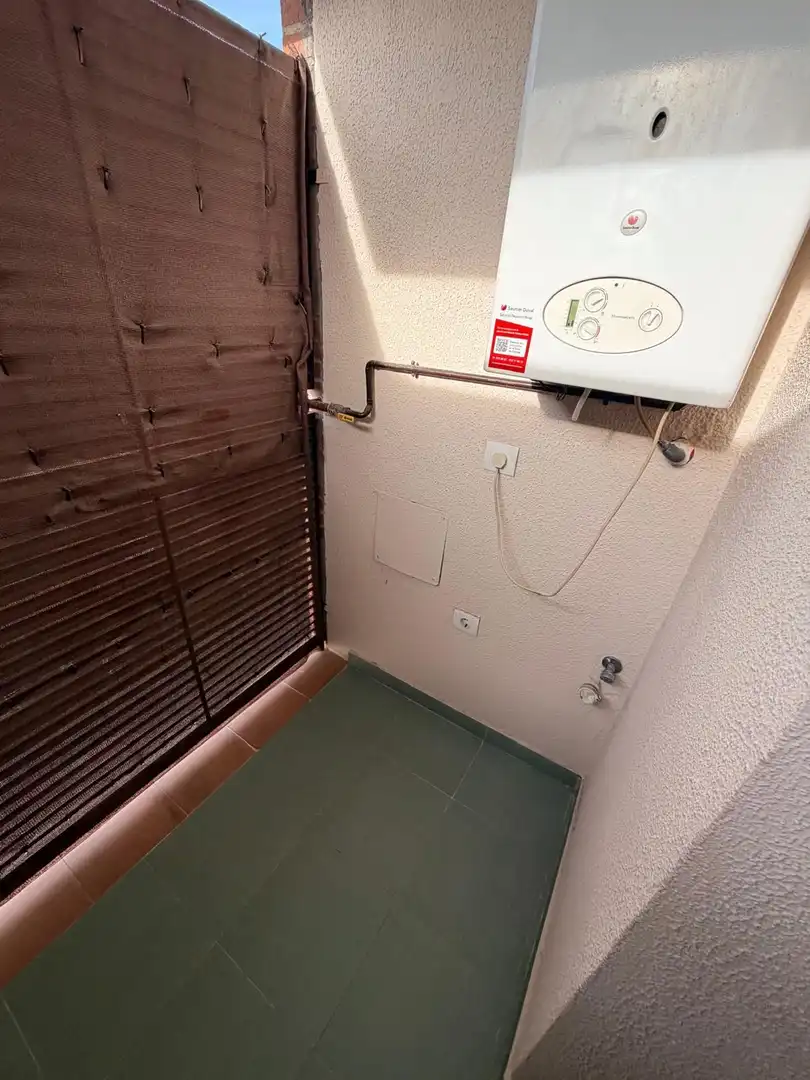 Baño de Piso en venta en Valdemoro con Calefacción, Trastero y Piscina comunitaria