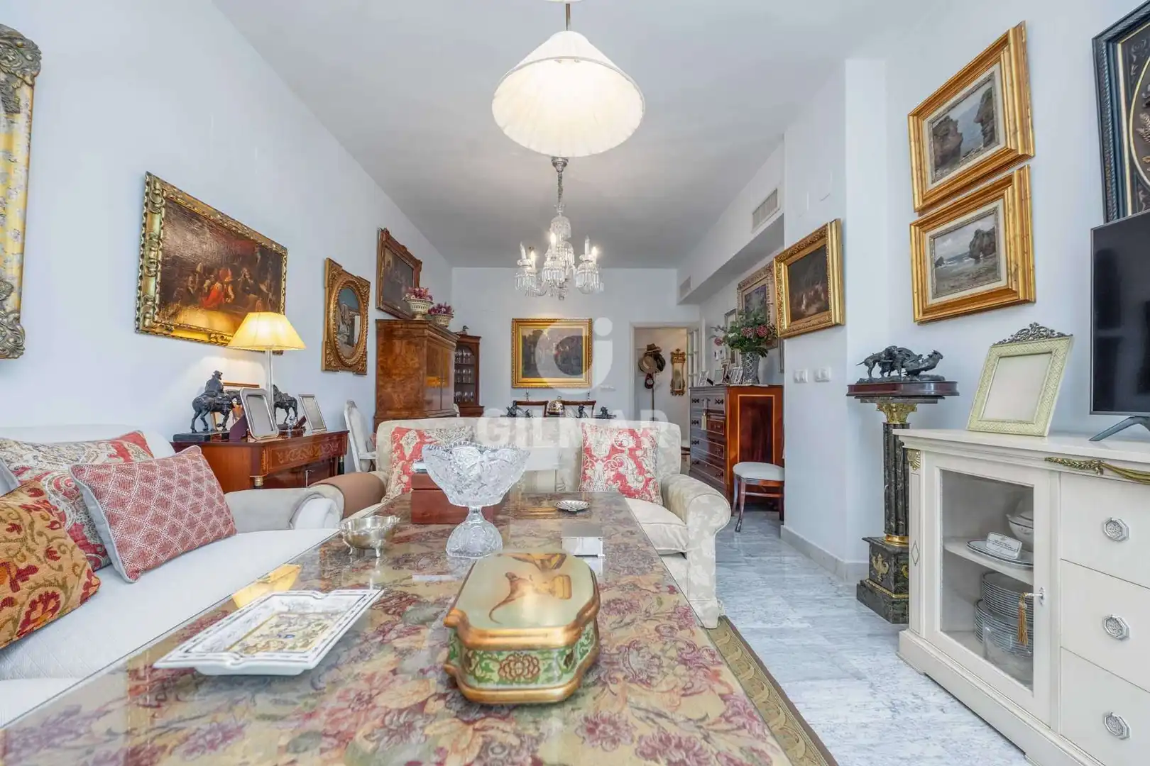Living room of Flat for sale in Sevilla  with Heating, Private garden and Storage room