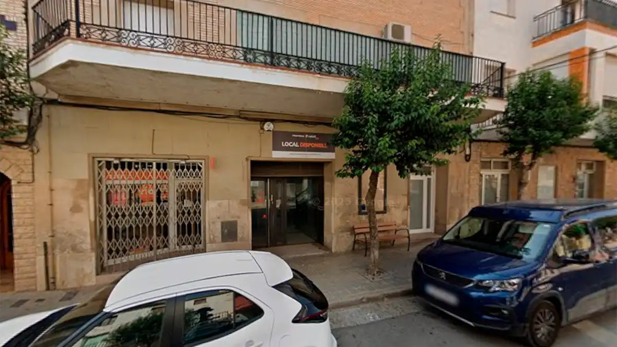 Local comercial en venda a PONS I ARIOLA 10