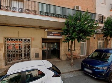 Local comercial en venda a PONS I ARIOLA 10