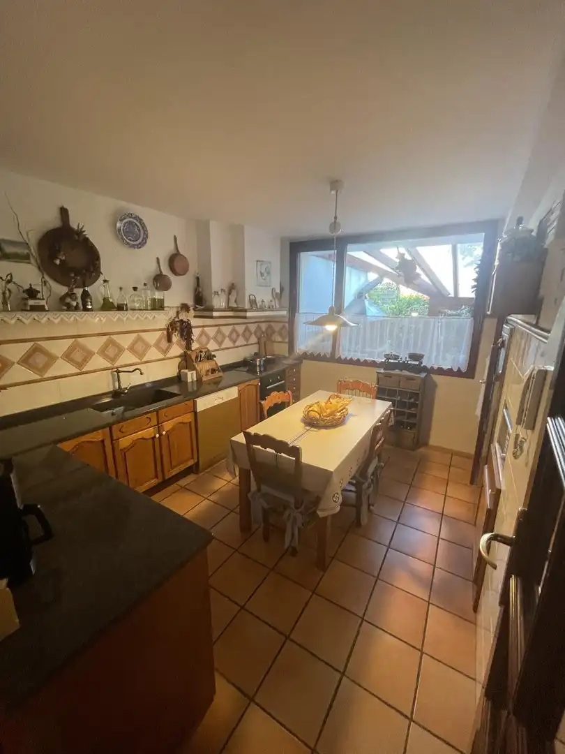 Cocina de Casa o chalet en venta en Donostia - San Sebastián  con Aire acondicionado, Calefacción y Jardín privado