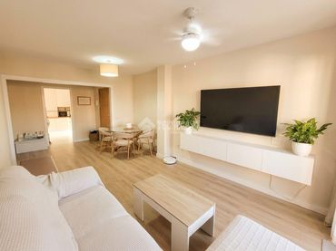 Piso con ascensor en venta en Estepona Pueblo