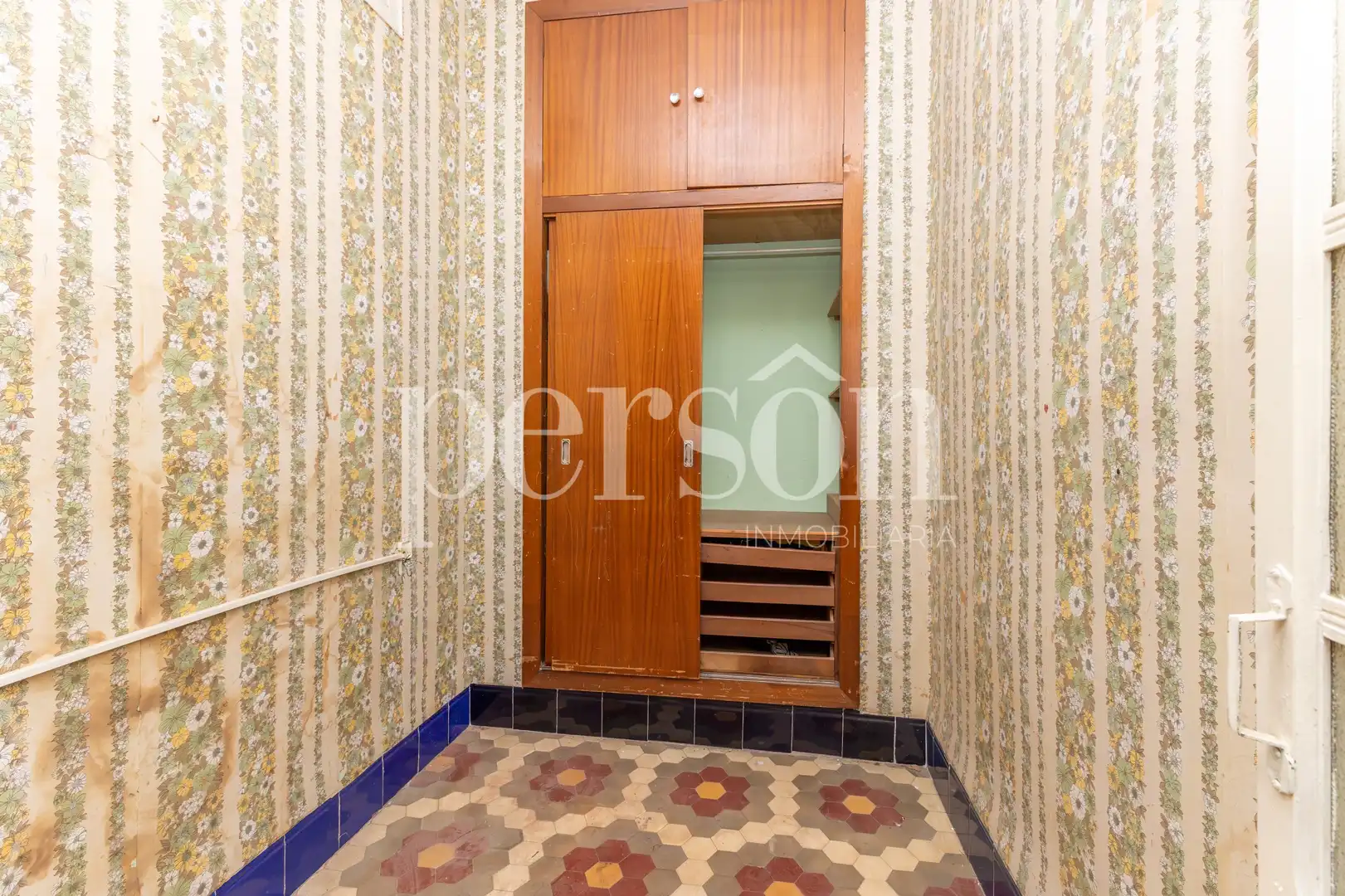 Flat for sale in Valencia, Valencia