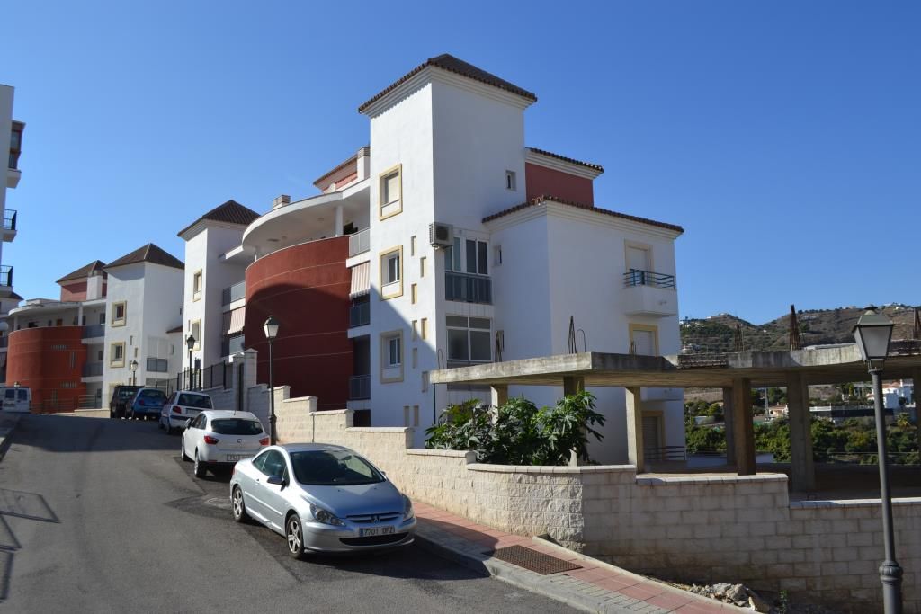 Vista exterior de Garatge en venda en Torrox
