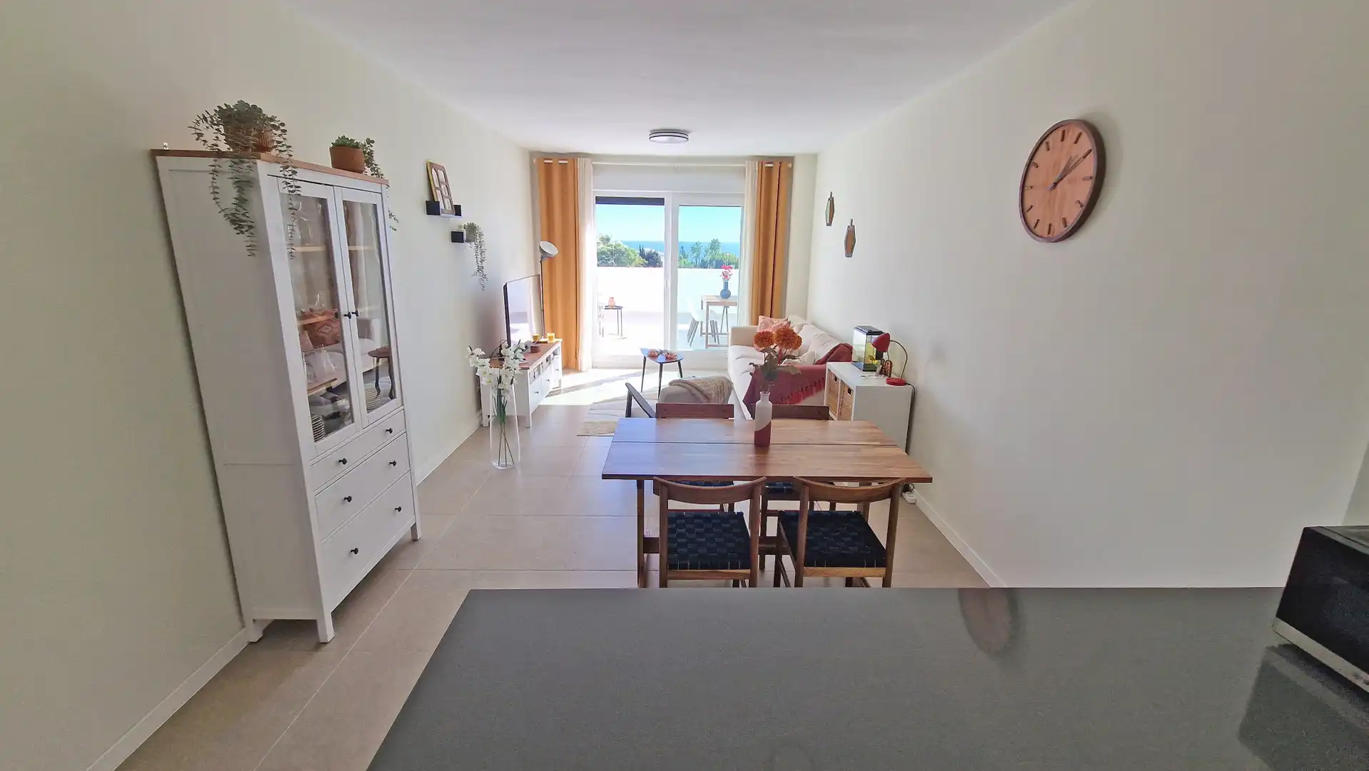 Bedroom of Apartments for sale in Estepona  with Air Conditioner, Terrace and Storage room