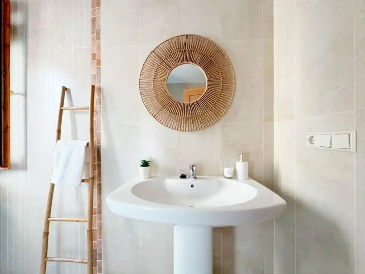 Baño de Piso en venta en Benabarre con Balcón