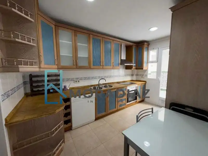 Cocina de Casa adosada en venta en Don Benito con Aire acondicionado, Calefacción y Trastero