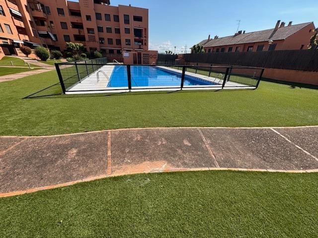 Single-family semi-detached for sale in Calle PERDIU, Coma-ruga platja