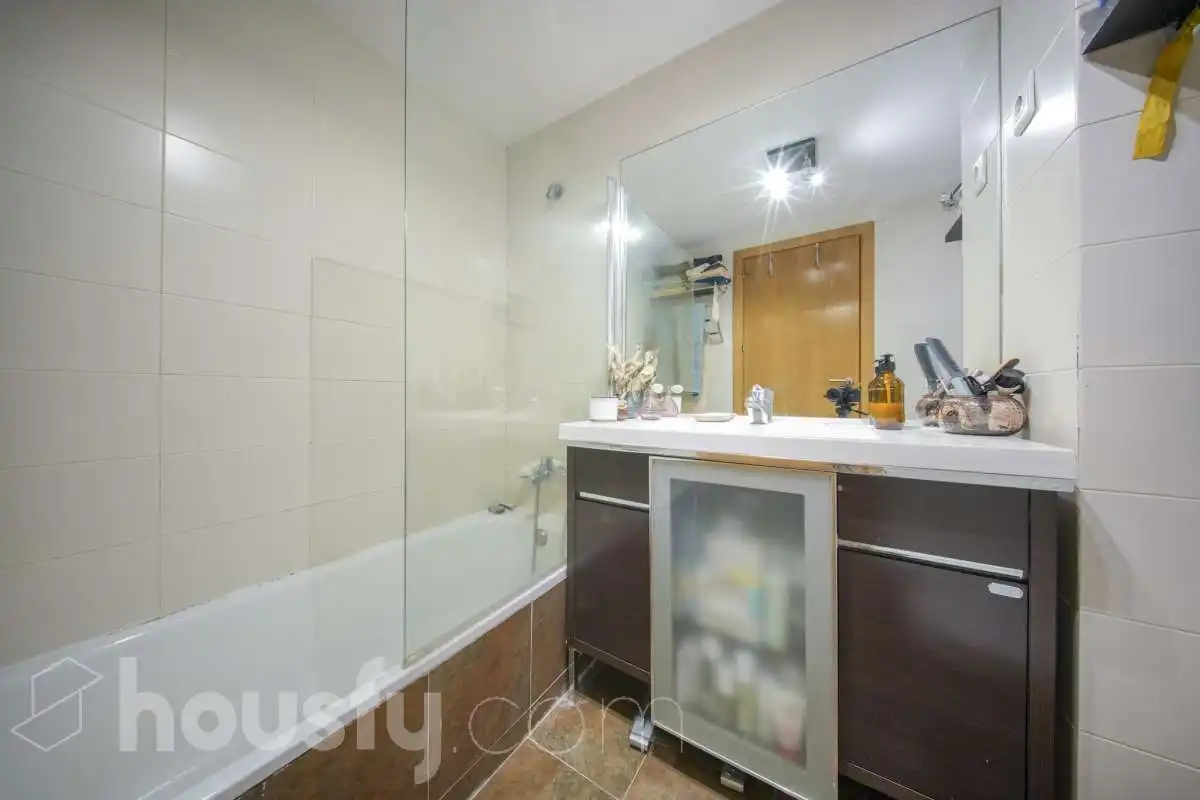 Flat with pool for sale in Cl. Castiello de Jaca ., imagen 22