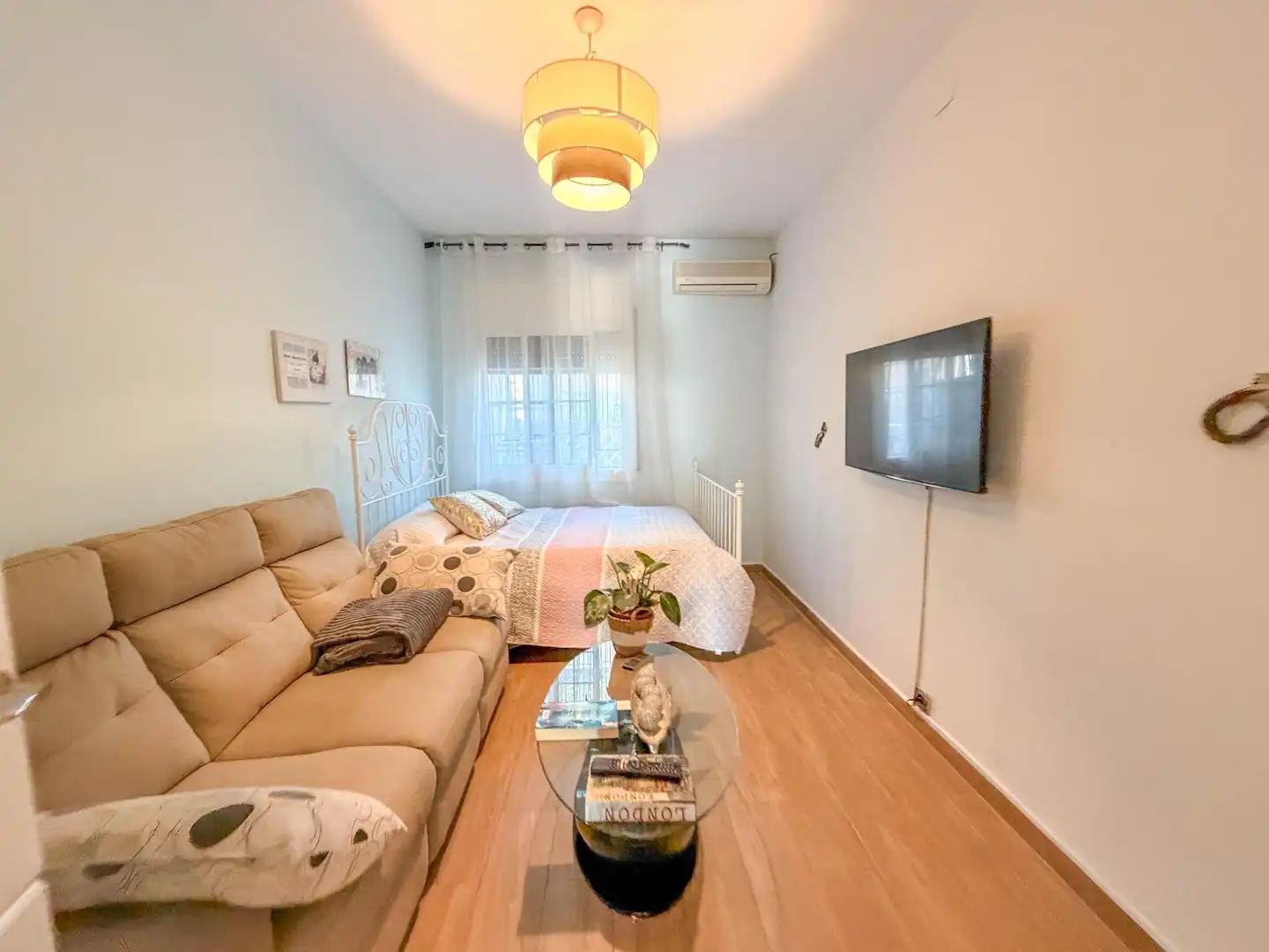 Bedroom of Detached homes for sale in Abrera  with Air Conditioner, Heating and Private garden