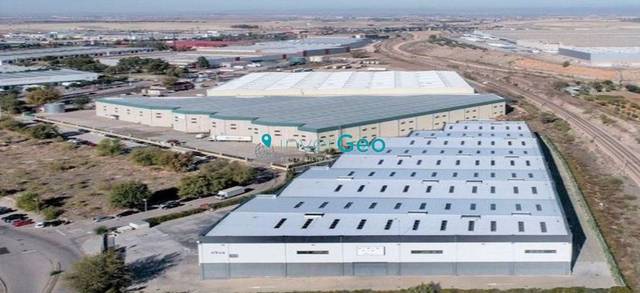 Nave industrial en Venta en Jerónimos