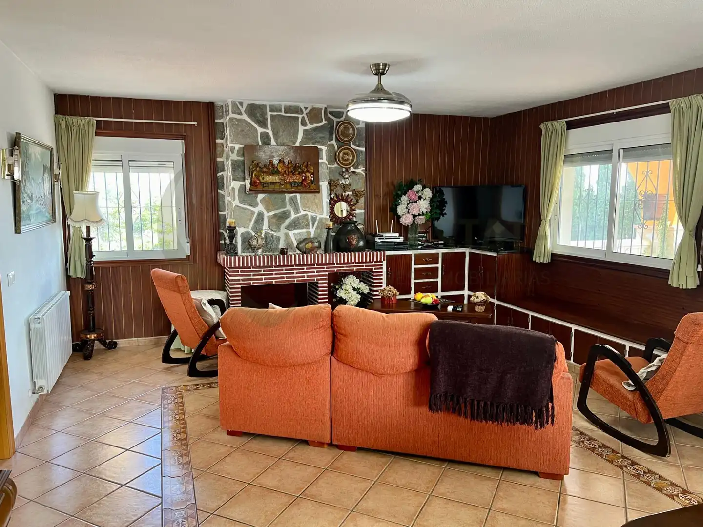 Sala d'estar de Casa o xalet en venda en Alicante / Alacant amb Jardí privat, Terrassa i Traster