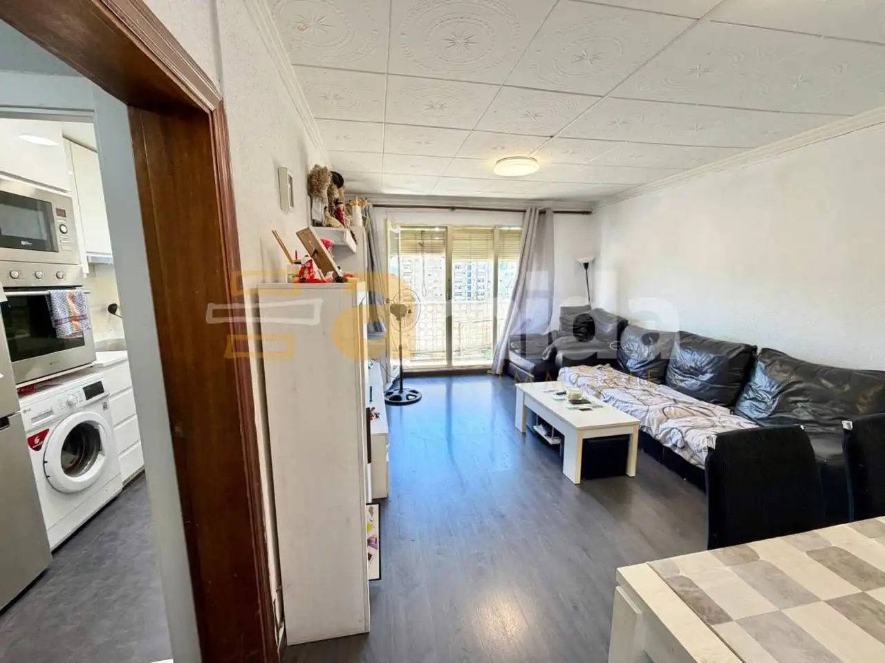 Sala de estar de Piso en venta en Sabadell con Parquet y Balcón