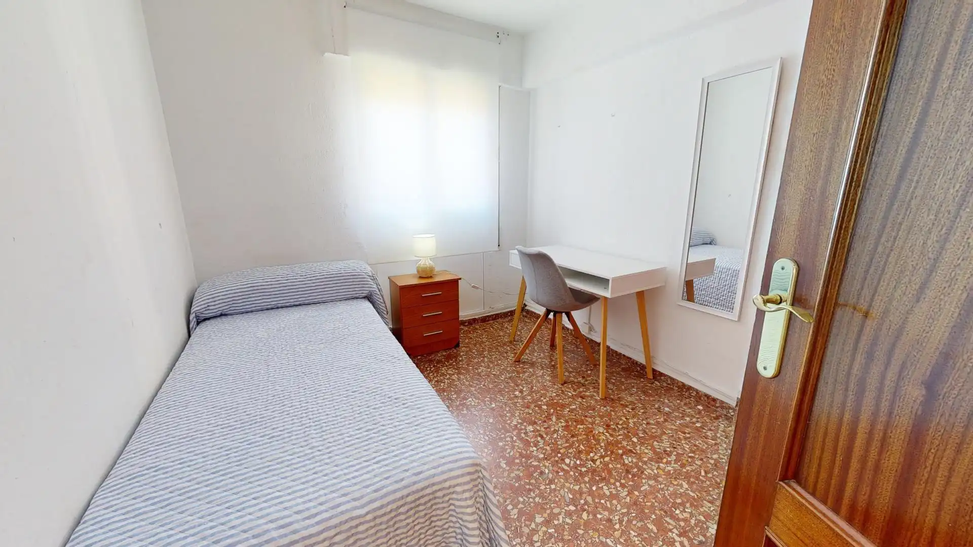 Wohnung zur Miete in Vista Alegre - Parque Cruz Conde