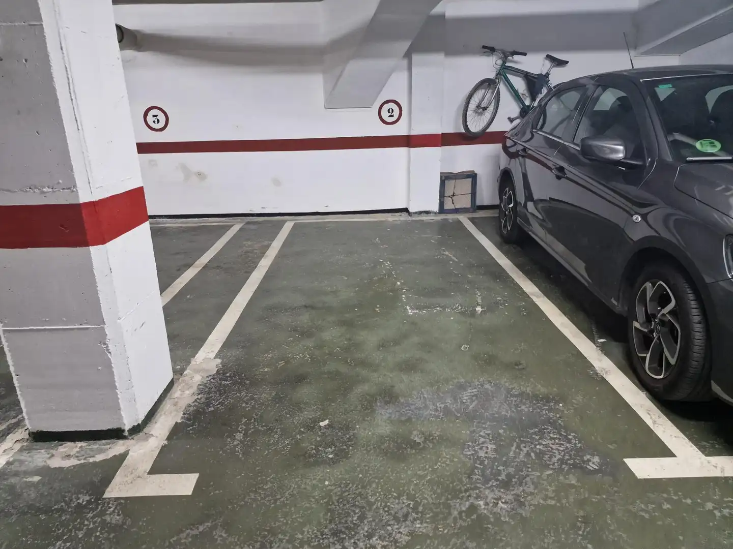 Garage zur Miete in Estadio Castalia