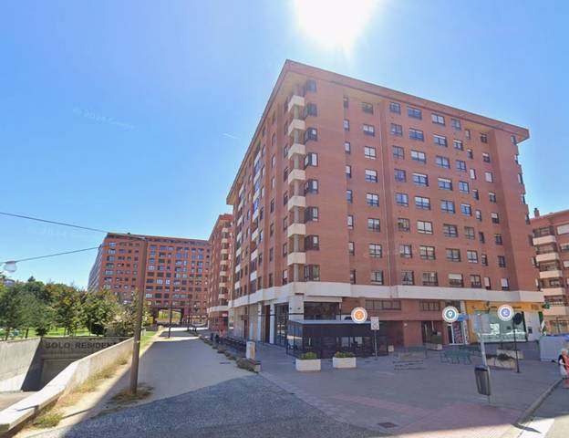 Local comercial en Alquiler en Calle Barrio Gimeno en El Carmen - Barrio Gimeno