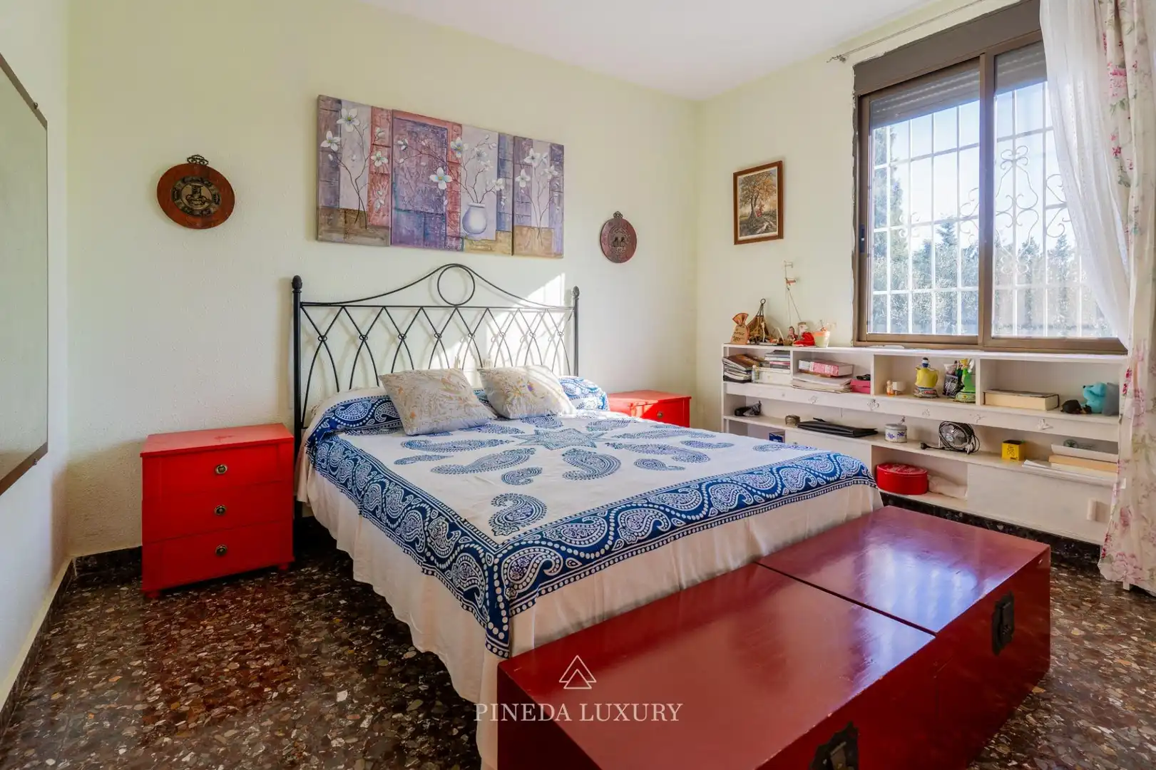 Bedroom of Houses for sale in L'Eliana