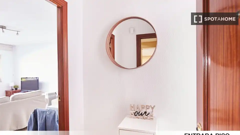 Bedroom of Flat for rent in Sevilla  with Air Conditioner, Heating and Furnished