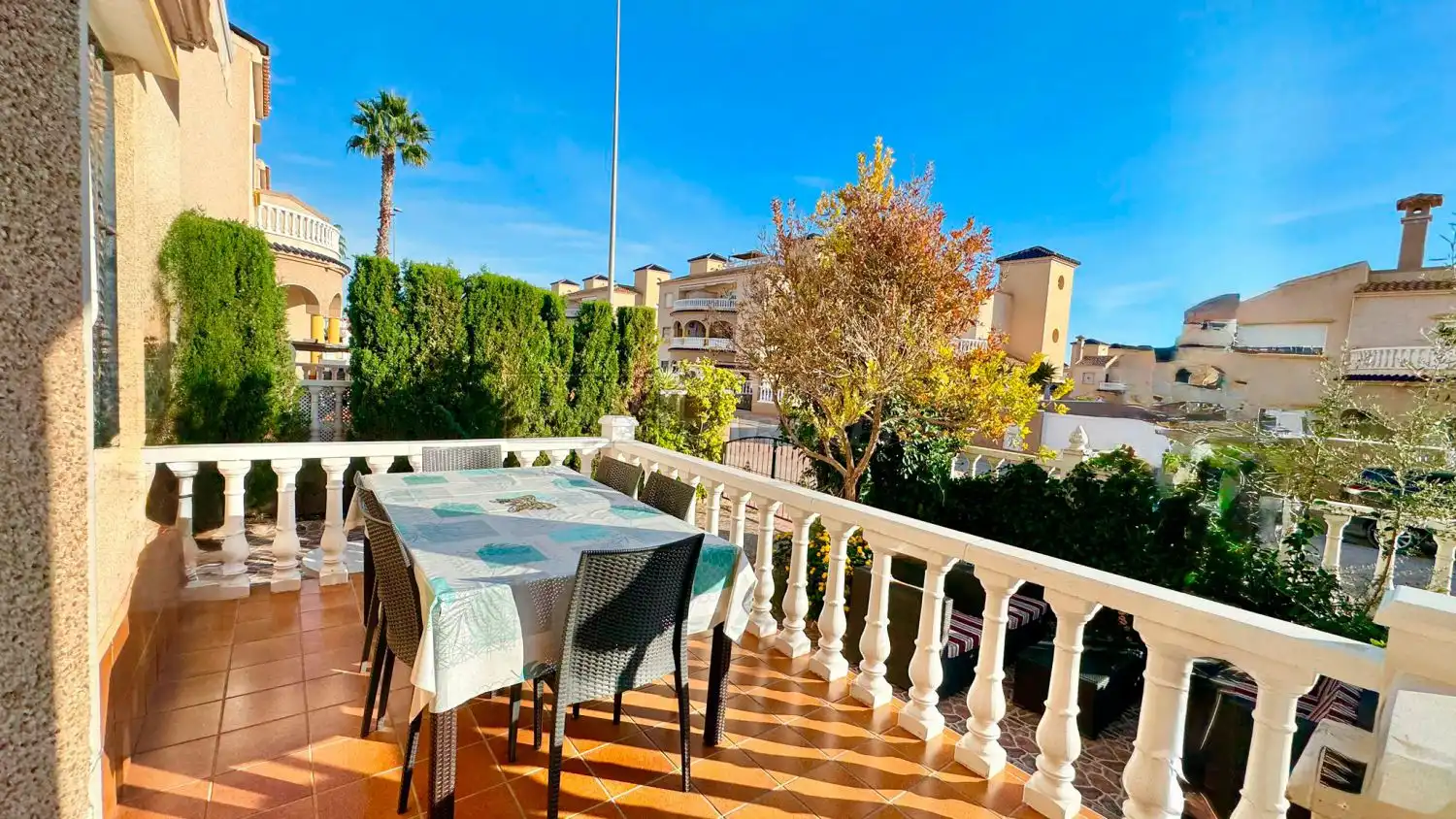 Terrassa de Casa adosada en venda en Orihuela amb Jardí privat, Terrassa i Piscina comunitària