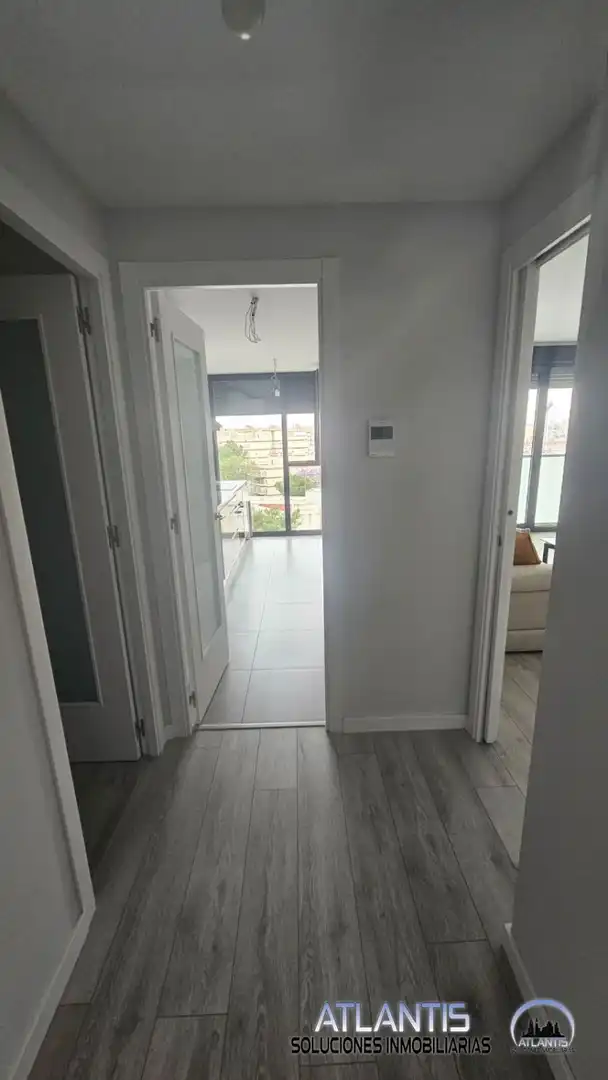 Flat for sale in Sevilla  with Air Conditioner, Heating and Community pool