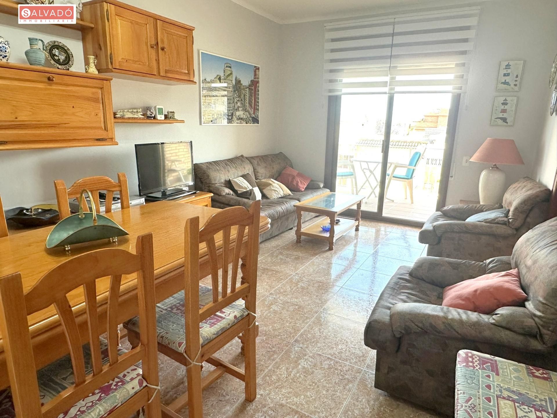 Sala de estar de Piso en venta en Calafell con Terraza, Trastero y Balcón