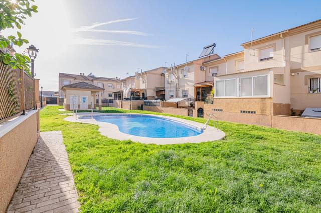 Casa adosada en Venta en Calle de Andalucía en Cijuela