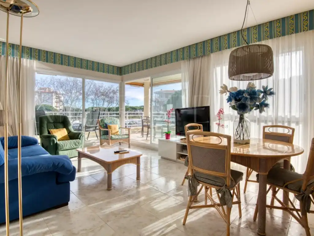 Apartamento con ascensor en venta en Calle Punta Prima, imagen 5