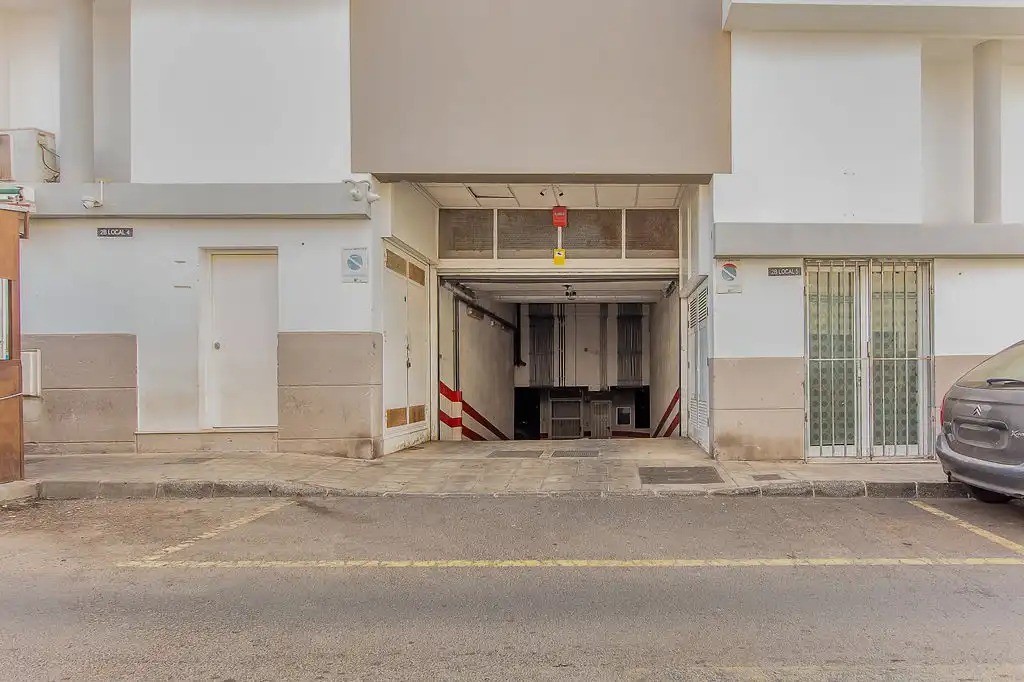 Parking de Piso en venta en Valterra - Altavista