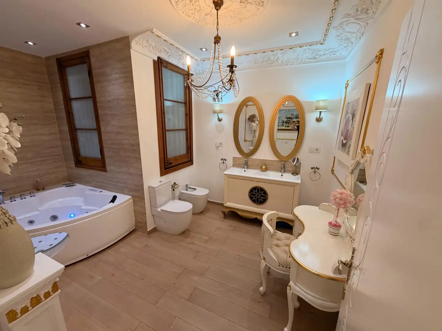 Badezimmer von Maisonette zum Verkauf in Barcelona mit Klimaanlage, Terrasse und Balkon